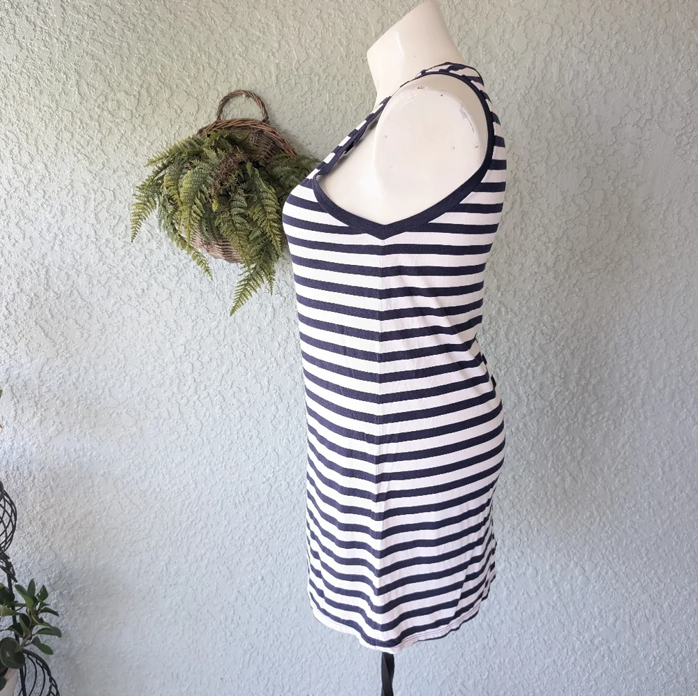 KATE SPADE New York LOOK‎ ON THE BRIGHT SIDE Lemon + Stripe Pajama Gown size m